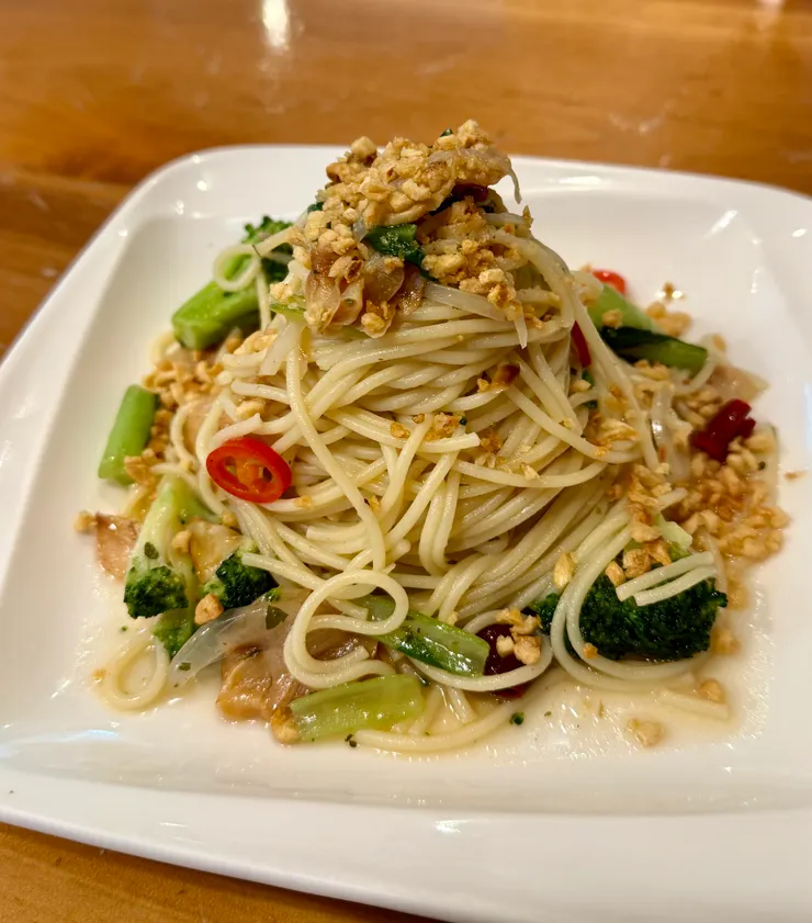 香蒜辣椒義大利麵