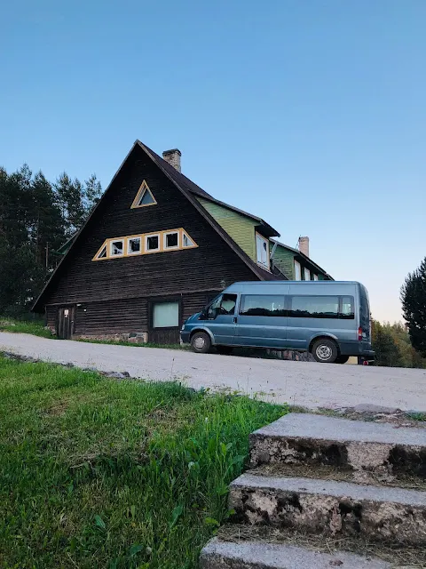kiidi farm 的小木屋
