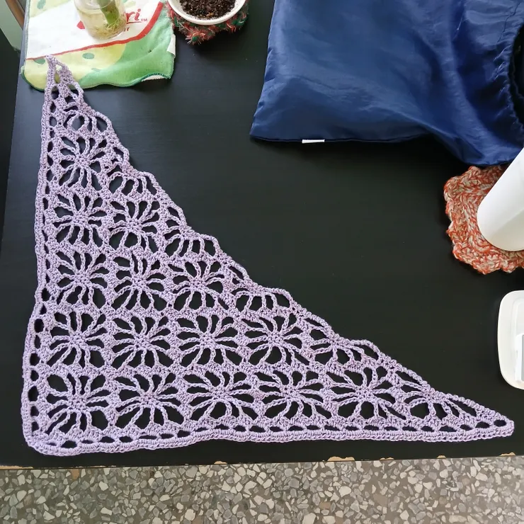 鉤針方格紋三角巾