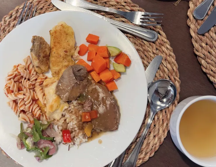 船上的 Buffet 主餐們