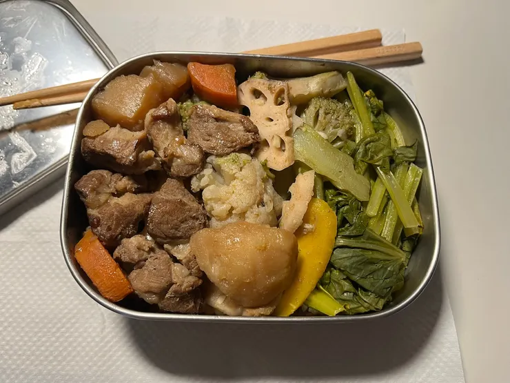 剩菜蒸過賣相有夠差。