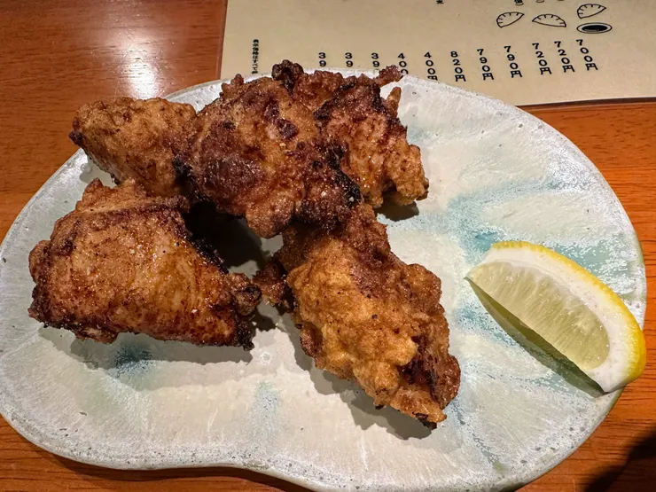 多汁又帶一點甜的唐揚雞很好吃也很下酒