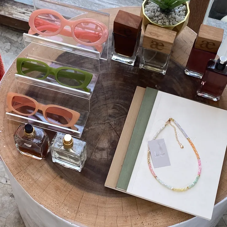 逛逛這些小店心情很好 不管有沒有買 哈