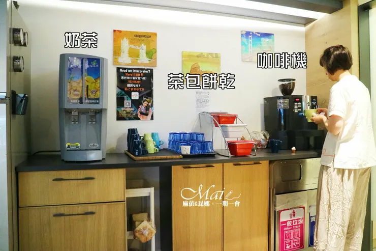 台灣青旅膠囊旅店