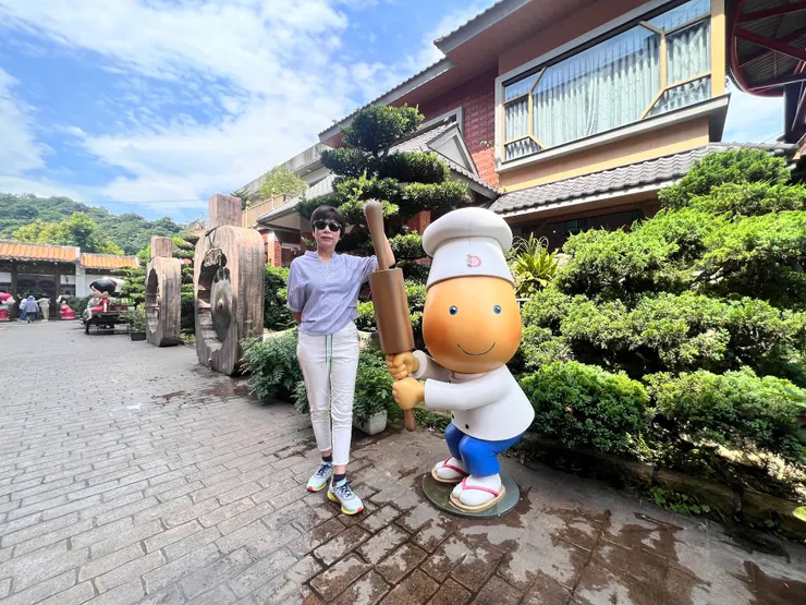 這不是球棒是桿麵棍