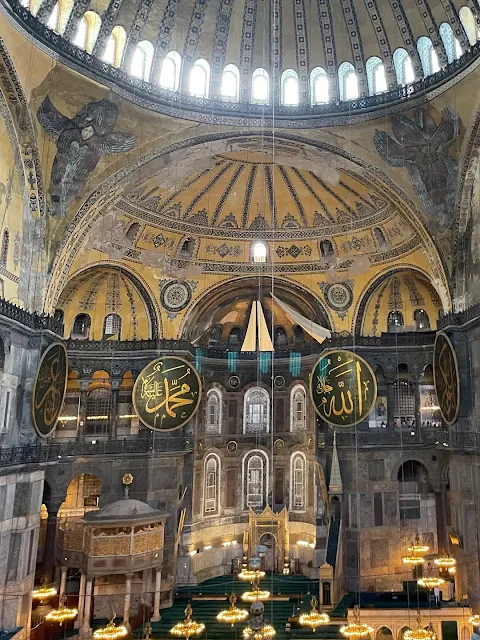 土耳其伊斯坦堡必訪景點 聖索菲亞大清真寺
