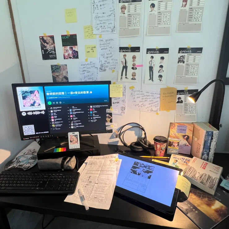 漫畫家的創作房間、有手稿等，可以了解構思環境