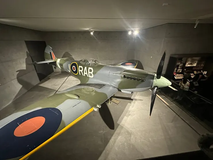 戰爭博物館的重點其實是展示紐西蘭在兩次世界大戰中的角色，但我只拍到這張照片表示來過，就趕著去吃網美店