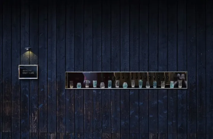 　 圖片來源：林靖蓉 Lynn Lin臉書粉絲專頁　私心很喜歡這個畫面，因為自己拍不到這麼多杯子><＂