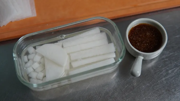醃蘿蔔與蘿蔔醬油