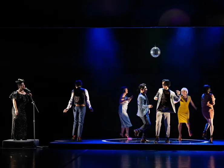 劇照取自台南人劇團。https://www.facebook.com/photo?fbid=704642338363036&set=pcb.704642411696362