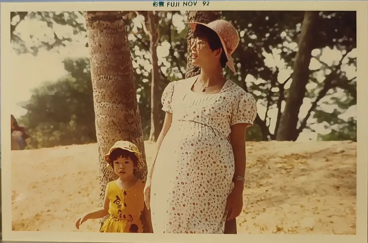 【1992年11月,兒子,也就是本文裡的新手父親還在肚子裡的照片。】