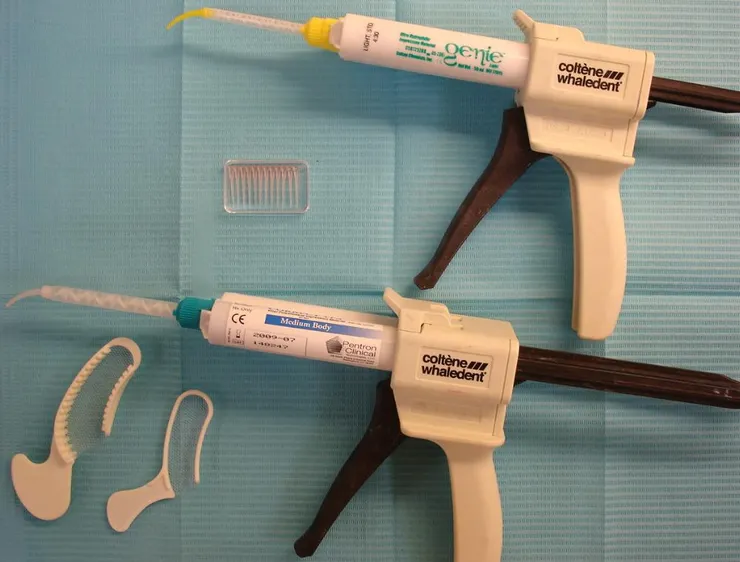 拔牙前的最後希望！牙齒的最後防線！渥爾牙醫用Cap-Lock技術守住天然牙！