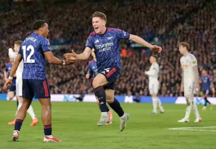 約基里斯撞射破網助阿仙奴領先3:0