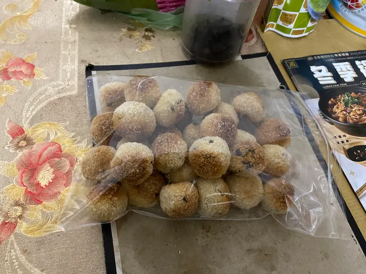 女兒的女兒回娘家，這賊做得光明正大，本次帶回的物品之一