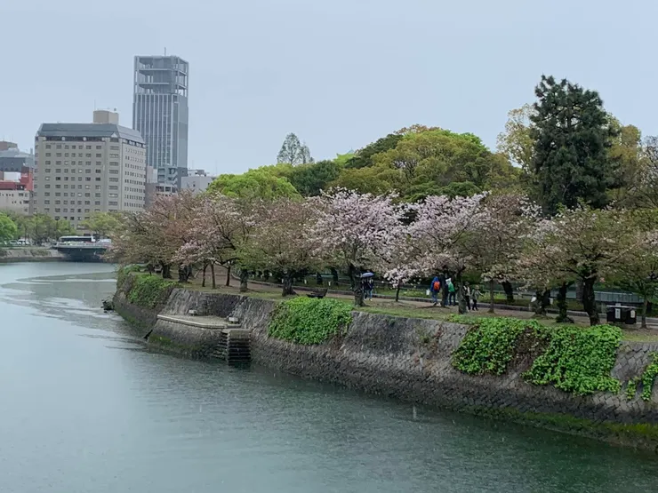 広島平和記念公園 カフェポンテ