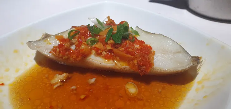 笑CC超主觀食評_澎湖菜干蒸時鮮魚