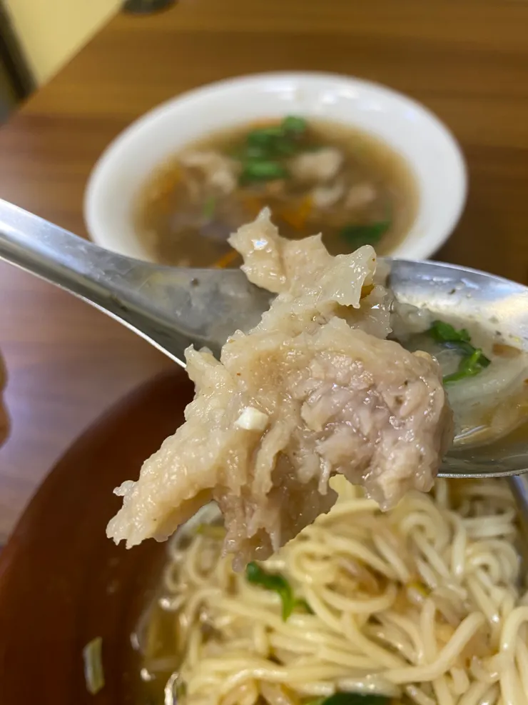 薄魚漿外皮厚肉底