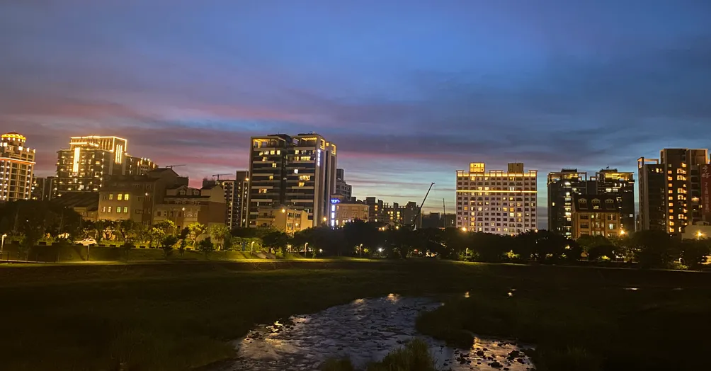 隨心鎖鬱，隨預而安