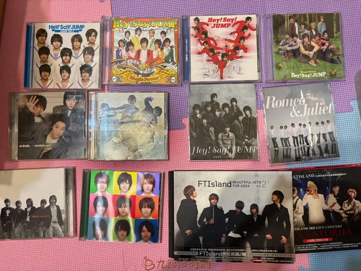 除了臺灣歌手，以前也追了一點點的日韓歌手