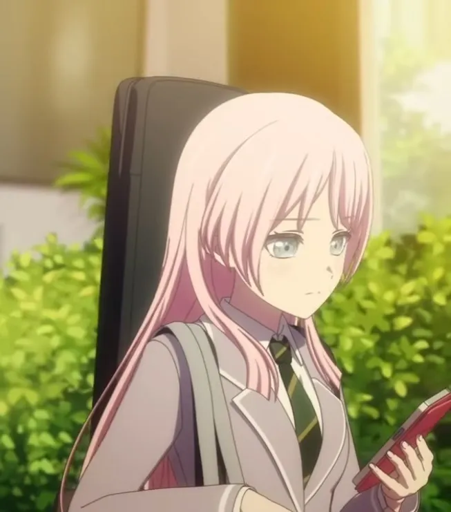 要去她家還是學校找她呢，好擔心喔。