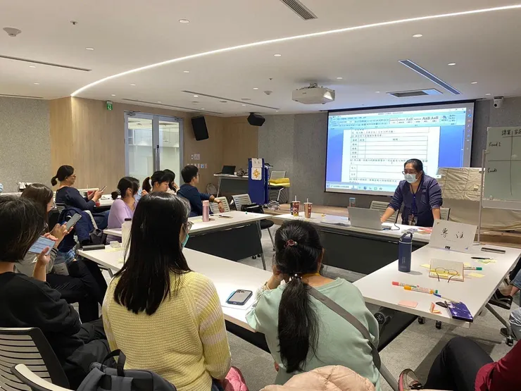 給足鷹架，卡牌抽取，拓展想像（故事製造所的解建） 王映真的是思維解建的能者👍