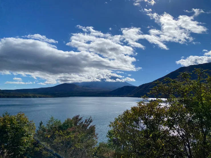 富士山和本栖湖