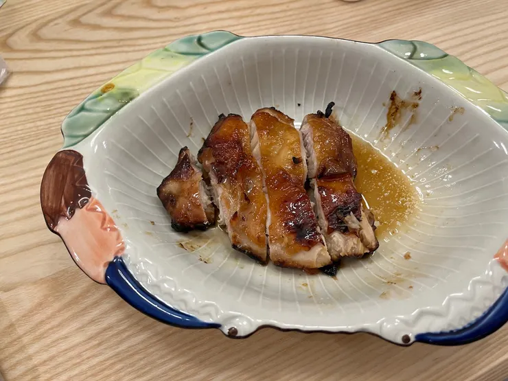 醃料比例不對，漂亮歸漂亮但不是很入味。