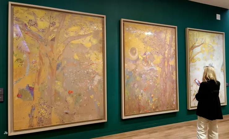 【法國象徵主義畫家奧迪隆·雷東 (Odilon Redon) ：《黃色背景上的樹木》】