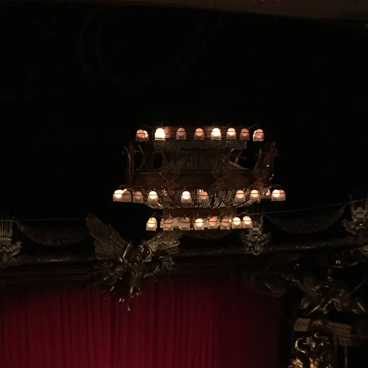 經典水晶燈，Photo: Zora @ Broadway, New York. (Jul. 17, 2019.)