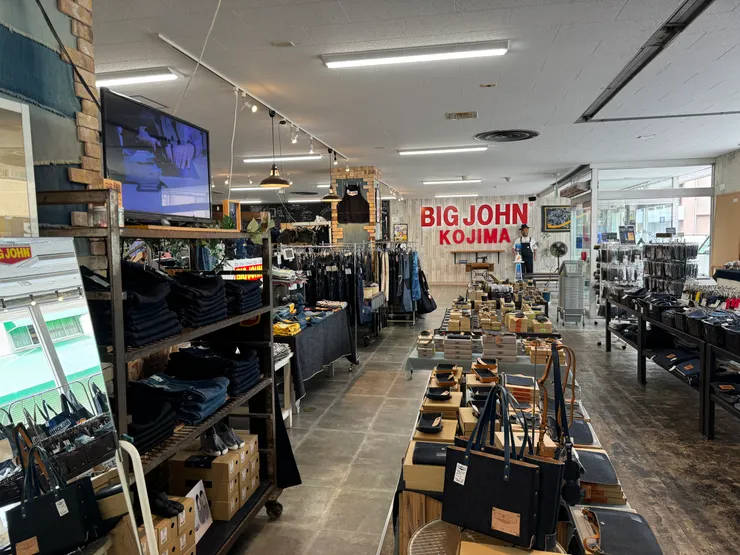 商品超多,每樣都很漂亮,而且不貴,好推薦。