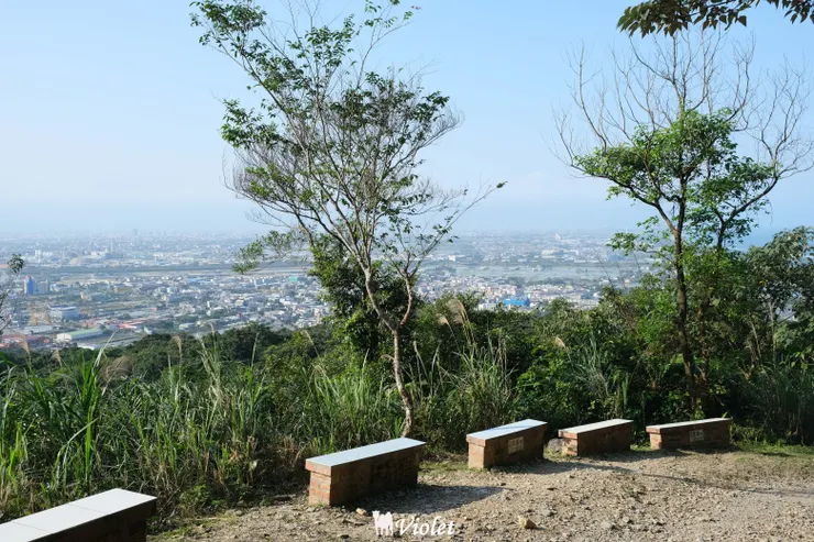 七星嶺步道下山