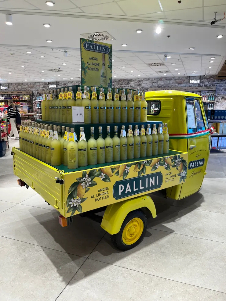 巴里機場BRI 免稅商店