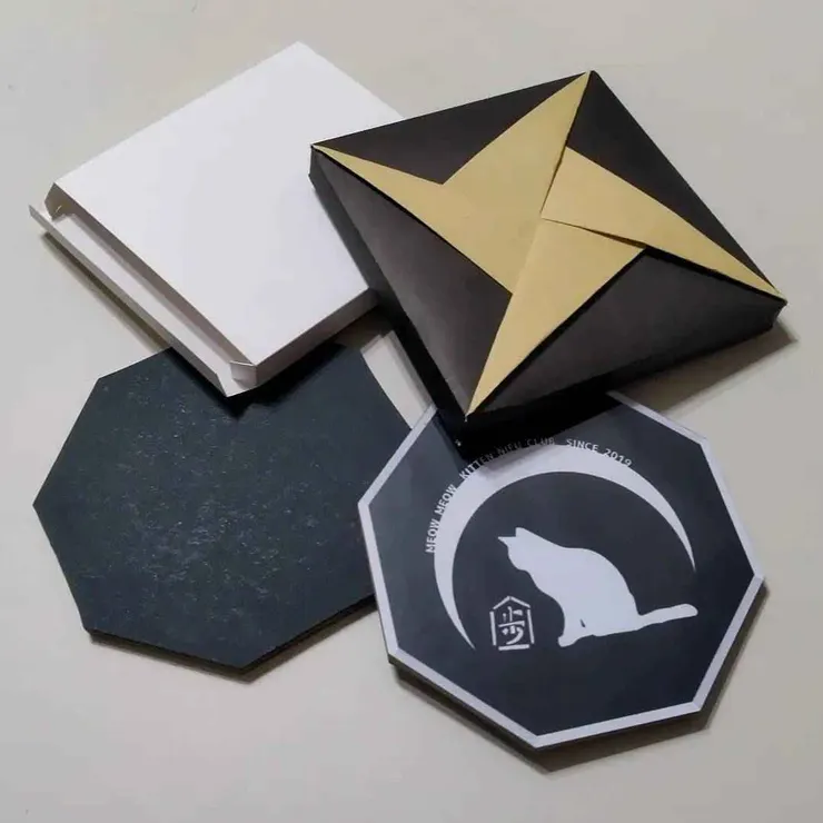 手作社徽駒台與包裝