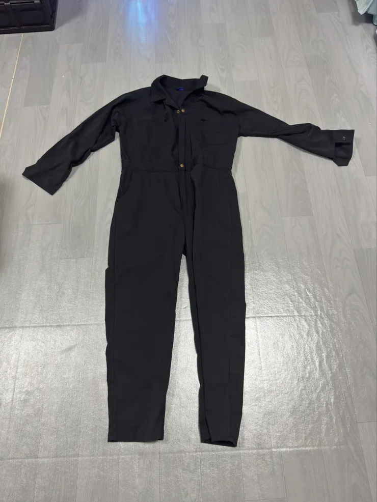 連身工作服