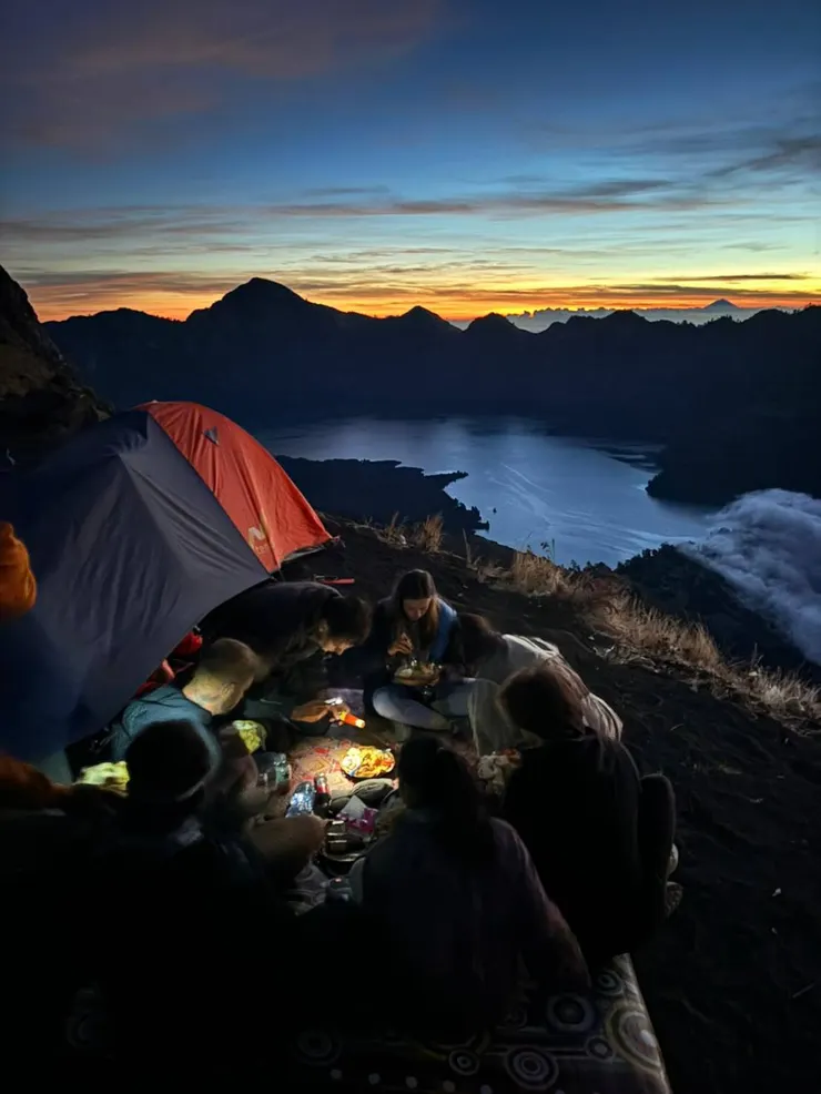 一起迎接夕陽｜拍攝自朋友