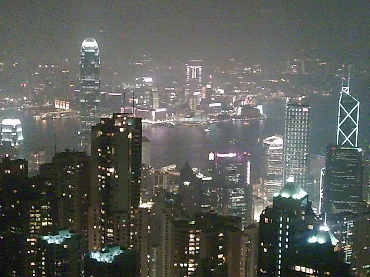 香港夜景見證香港的繁華榮景