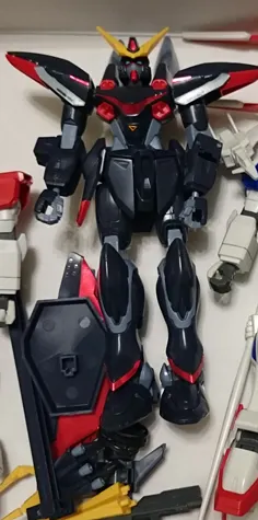 HG電擊鋼彈,後來也跟其他舊HG一起賣掉了