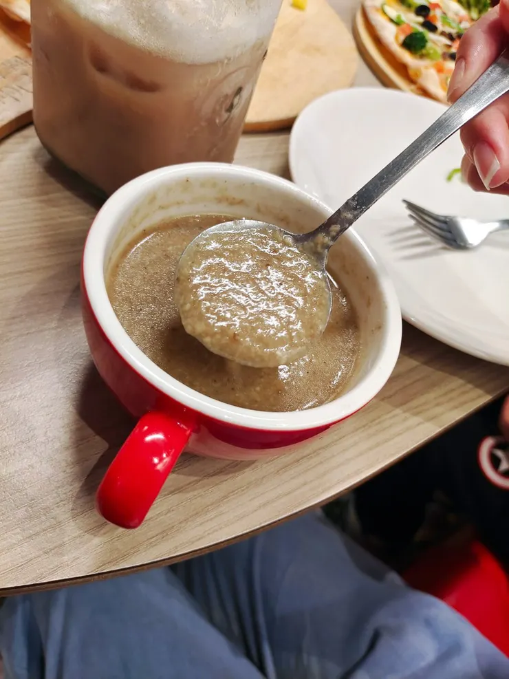 在醬醬披薩的慶生趴踢！台南手工披薩/生日親子餐廳推薦│窯烤披