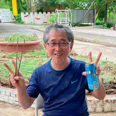 與神同行於全然神聖之境的阿諾的沙龍