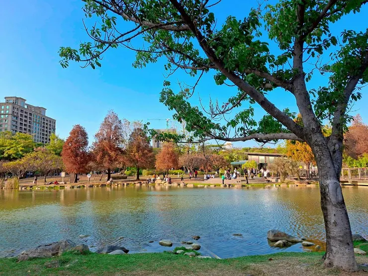 喜歡晴朗、藍天、大自然的愜意感