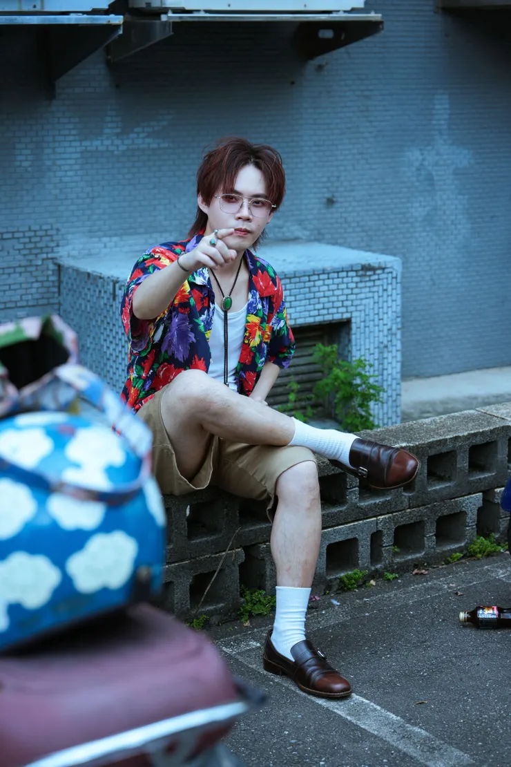 花襯衫🌹💐小品，台灣味、台灣感性🇹🇼被這塊土地澆灌長大的人🌳 #中山 #小南門 #深坑 #古著 #形象 #WANDER #Eritta #電力滿格密技