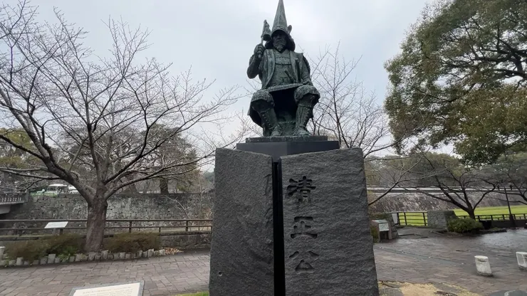 熊本城：Kumamoto Castle