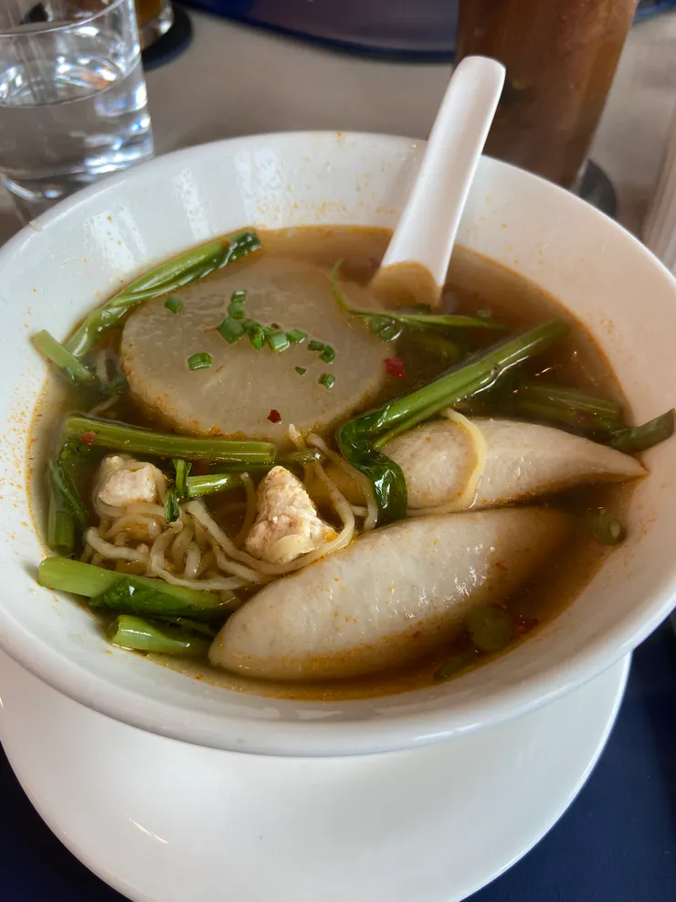 泰國必食的粉麵湯底用蔬菜製成