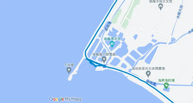 沙灘上因為很多垃圾,實在很難找尋Gopro的蹤跡。