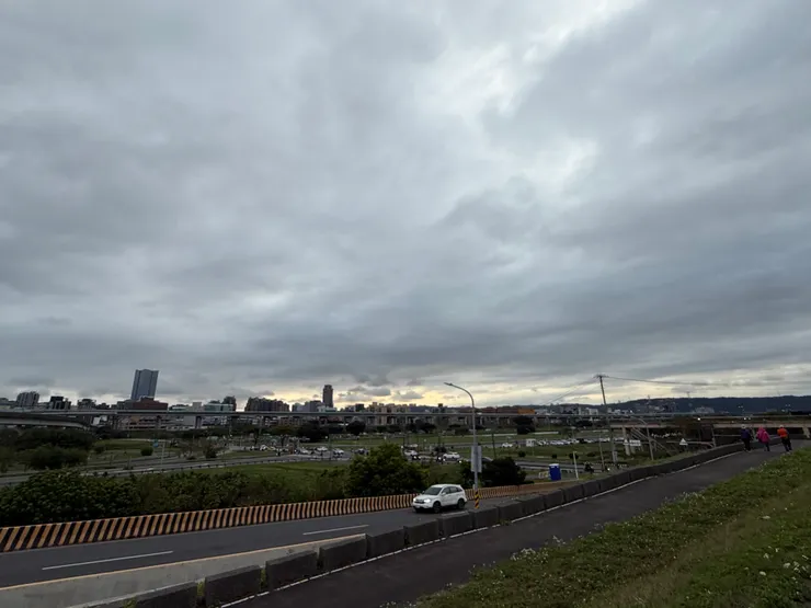 2026/03/08 運動時的天空