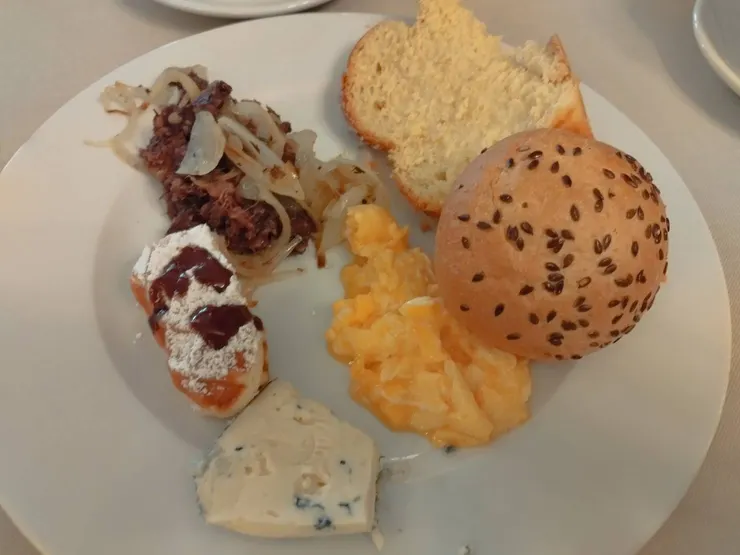 華夫餅 Gofry（左下）