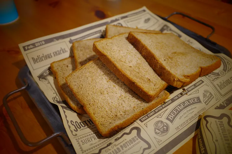 超扯! 連吐司都有煙燻培根味!