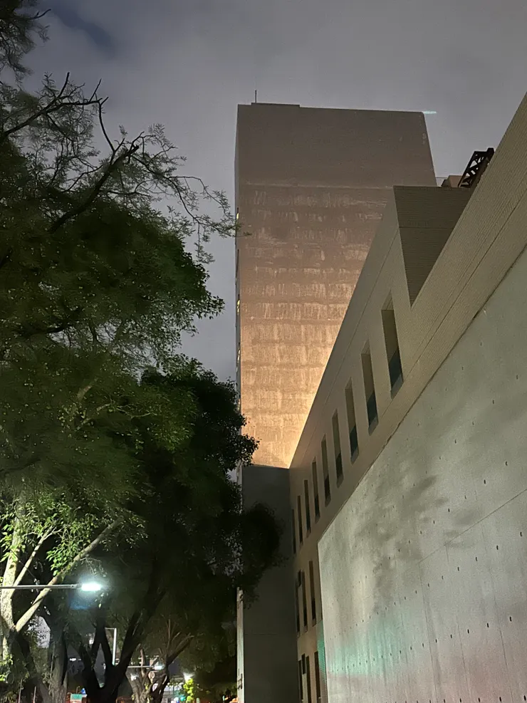 今日成大！很像古埃及的金字塔呢