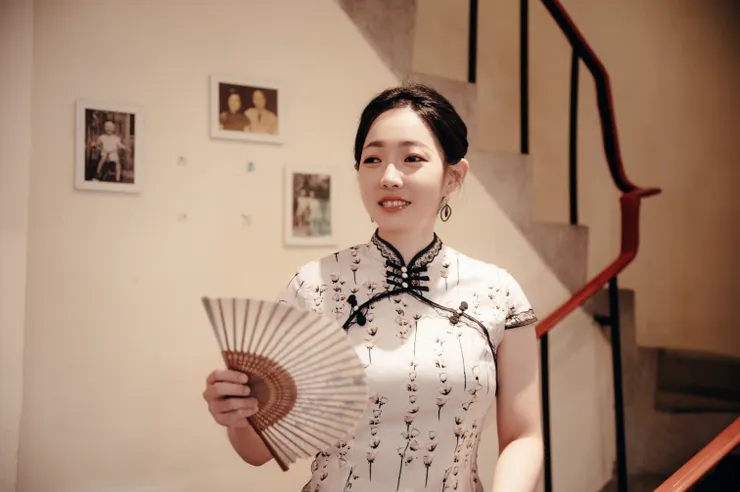 攝影看人生｜模特日常：旗袍、眷村、大稻埕—時光歲月裡的堅韌與安寧／攝影、精修：Leon／妝髮造型：Winni